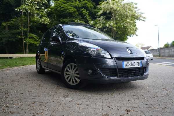 Renault Scenic III (3) 1.5 DCI 110 ENERGY FAP EXPRESSION ECO2