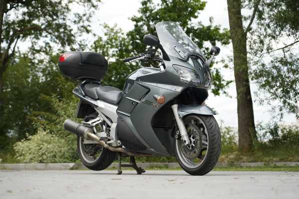YAMAHA FJR ABS