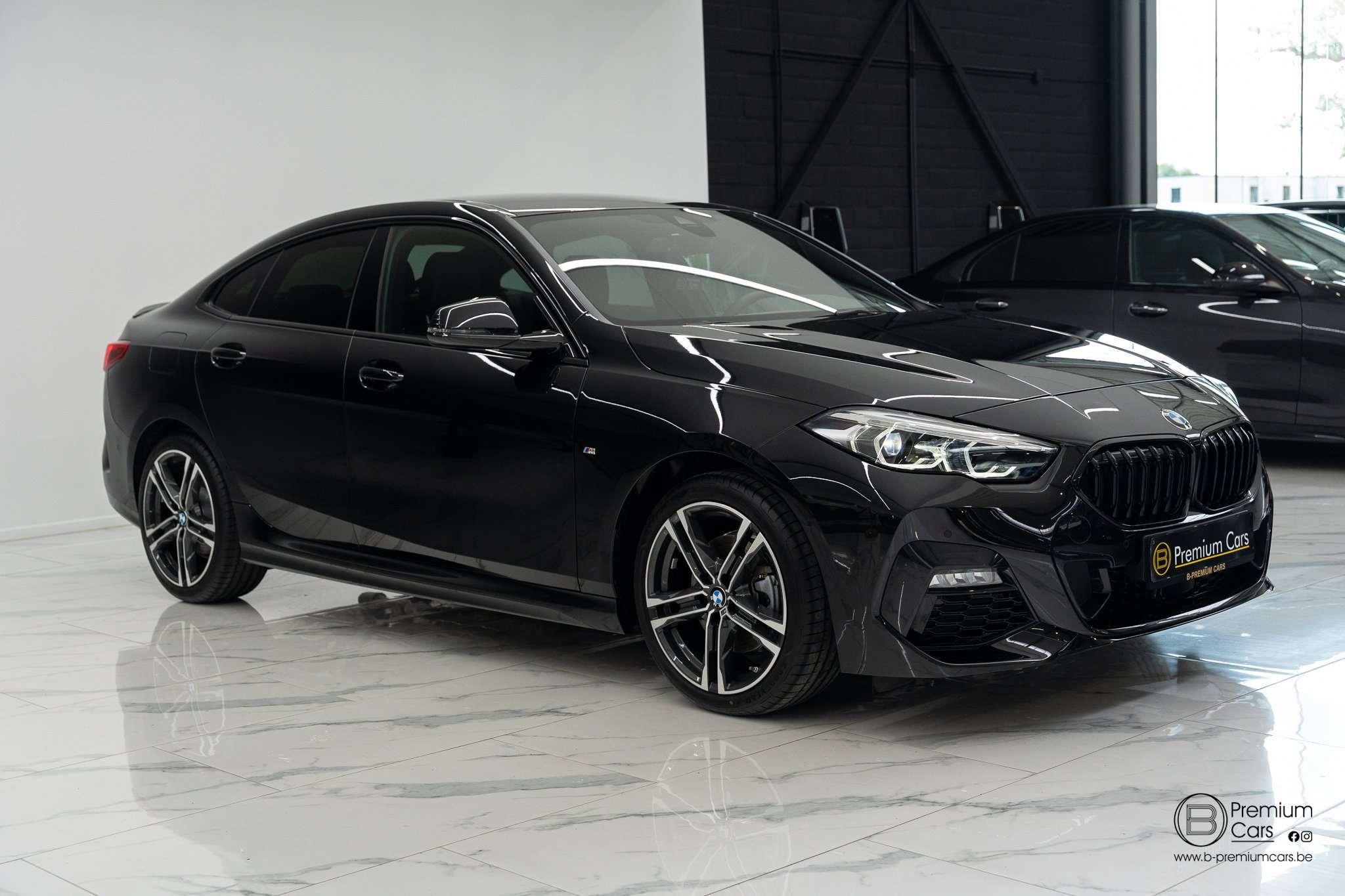 BMW 218 i Gran Coupe aut. M-sport! Navi, Camera, Shadow!