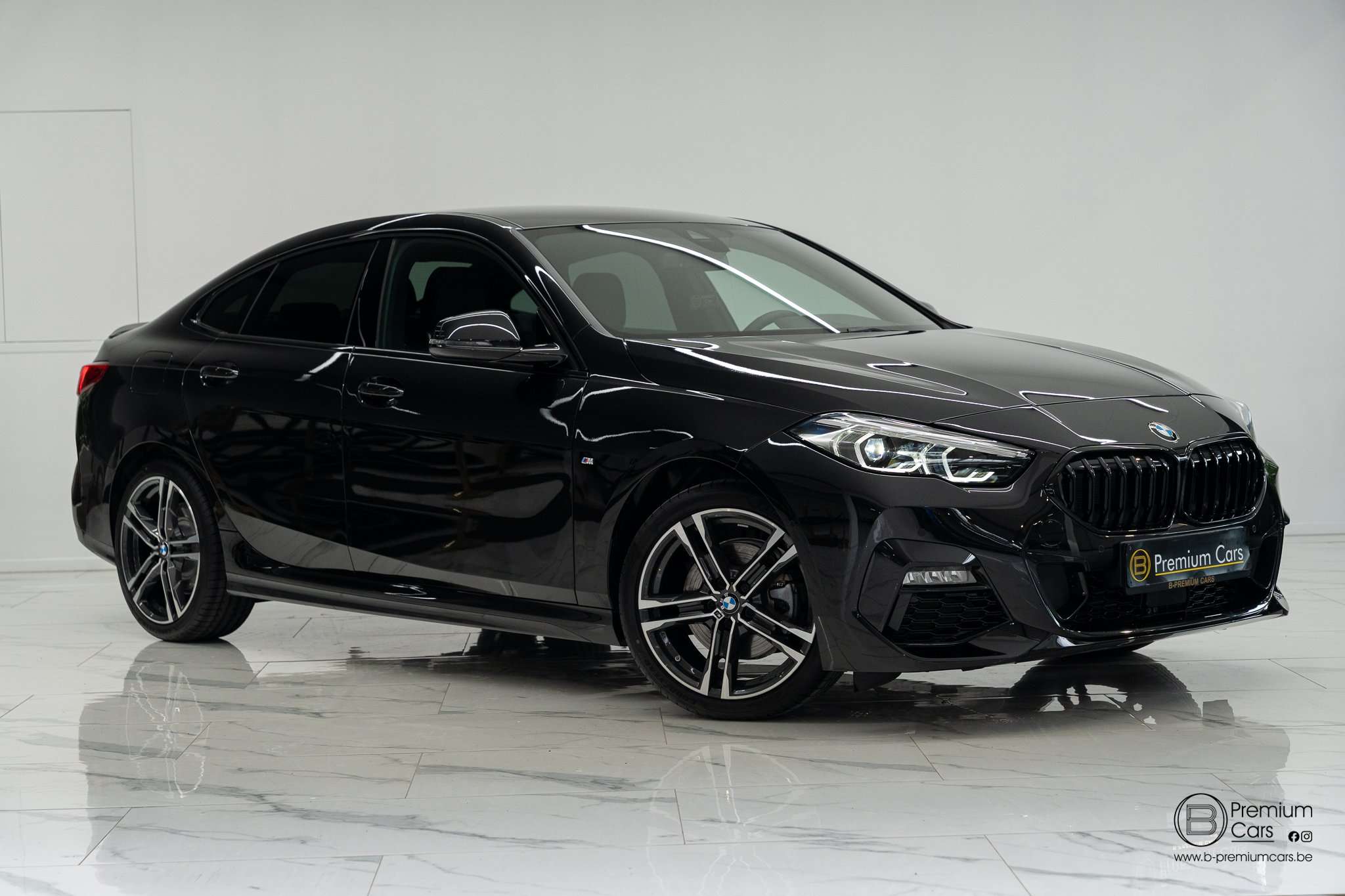 BMW 218 i Gran Coupe aut. M-sport! Navi, Camera, Shadow!