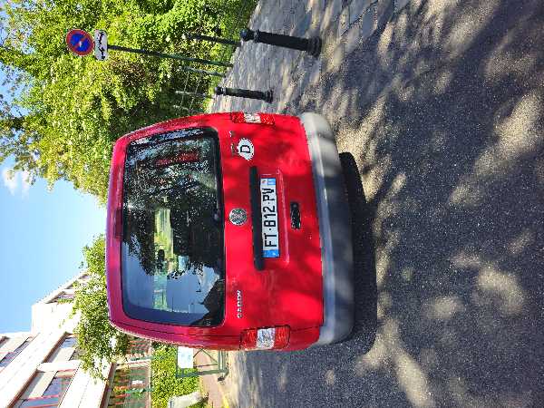 Volkswagen Caddy II 1.6 102 TRENDLINE