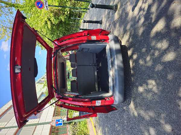Volkswagen Caddy II 1.6 102 TRENDLINE