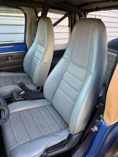 Jeep Wrangler II 2.5 ANNIVERSARY EDITION