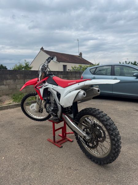 HONDA CRF R