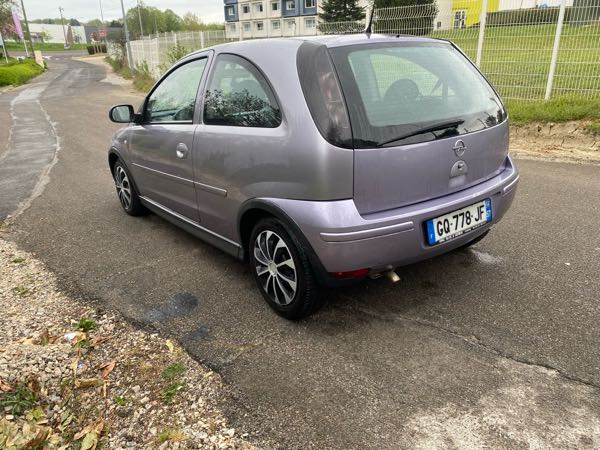 Opel Corsa OPEL CORSA 1.2 Twinport City, 5 cv, première mise en circula