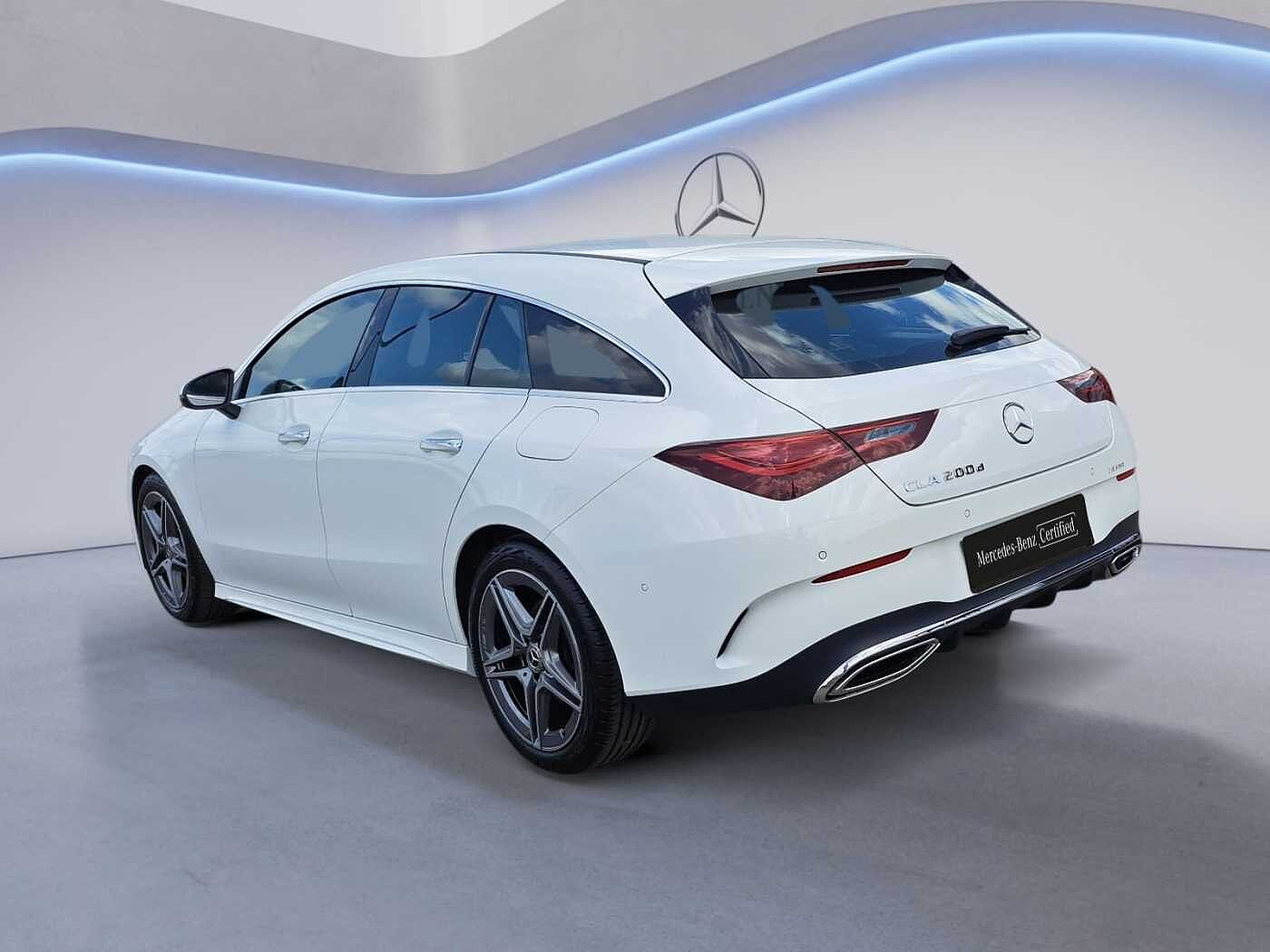 Mercedes-Benz CLA 200  d Shooting Brake AMG Line
