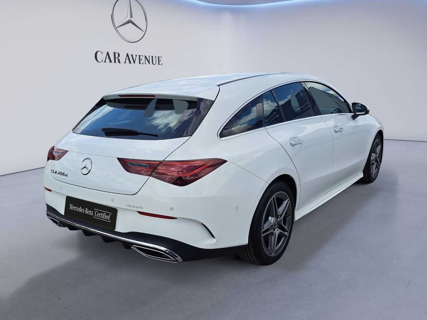 Mercedes-Benz CLA 200  d Shooting Brake AMG Line