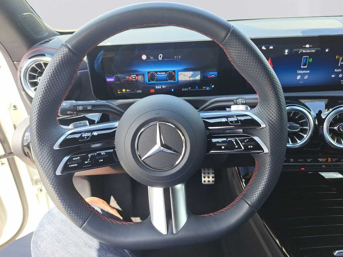 Mercedes-Benz CLA 200  d Shooting Brake AMG Line