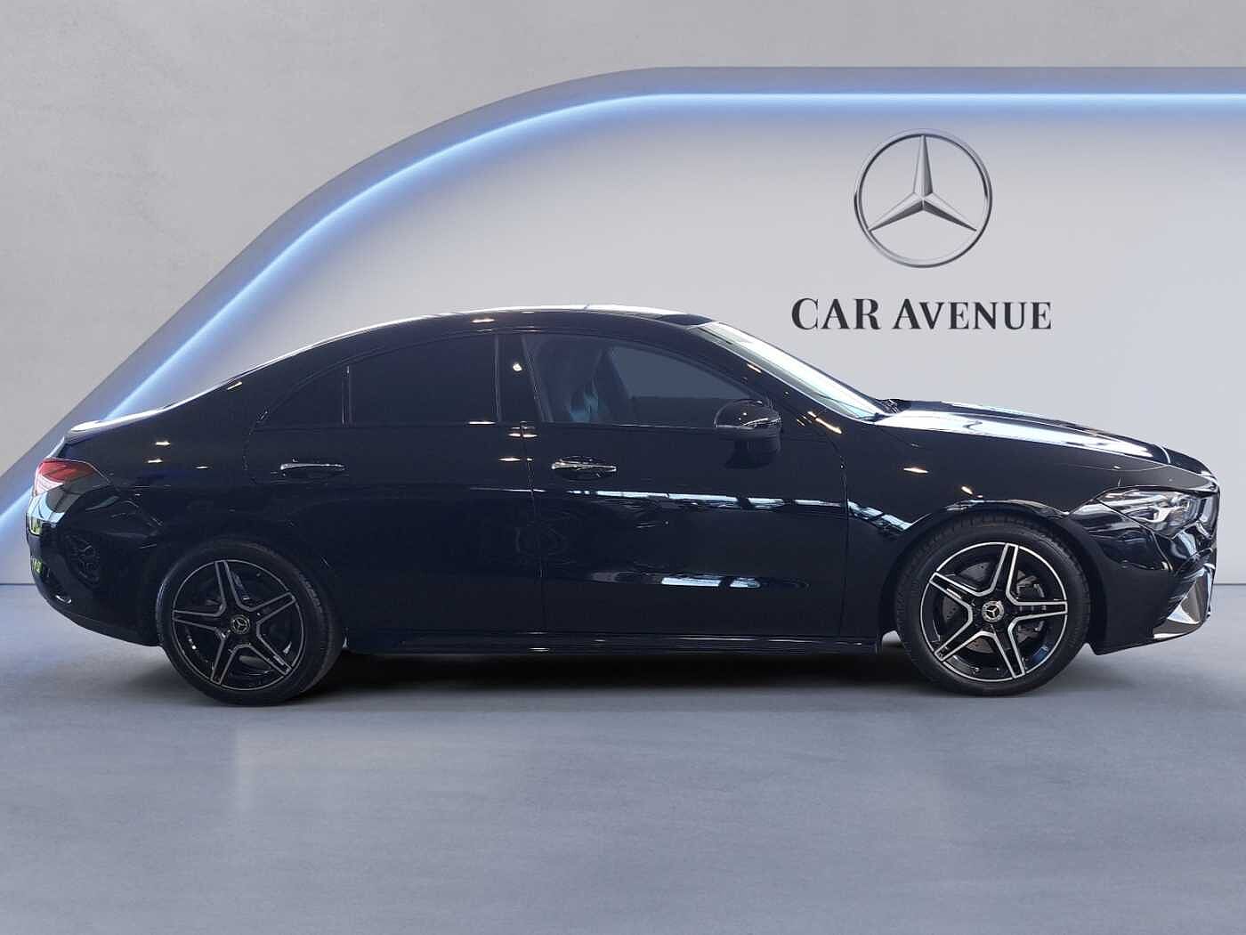 Mercedes-Benz CLA 200  Coupé AMG Line
