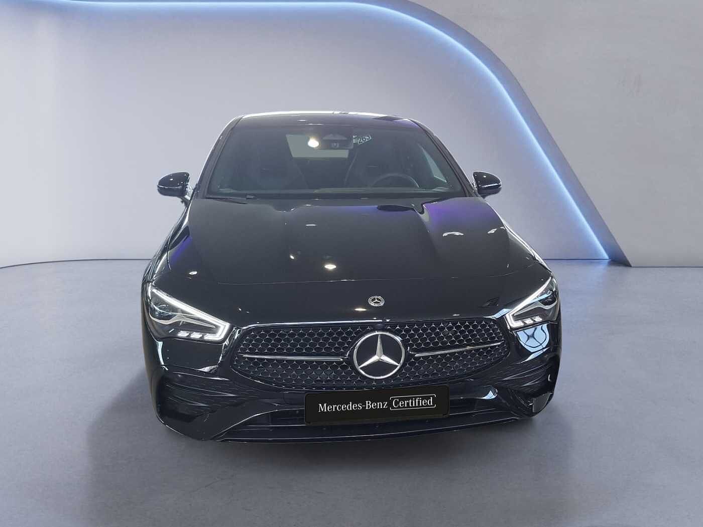 Mercedes-Benz CLA 200  Coupé AMG Line