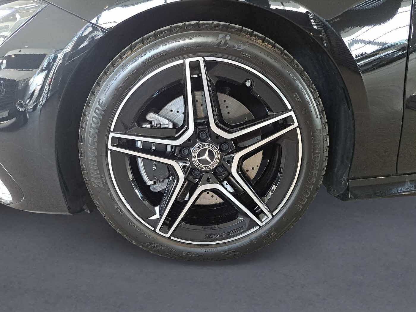 Mercedes-Benz CLA 200  Coupé AMG Line