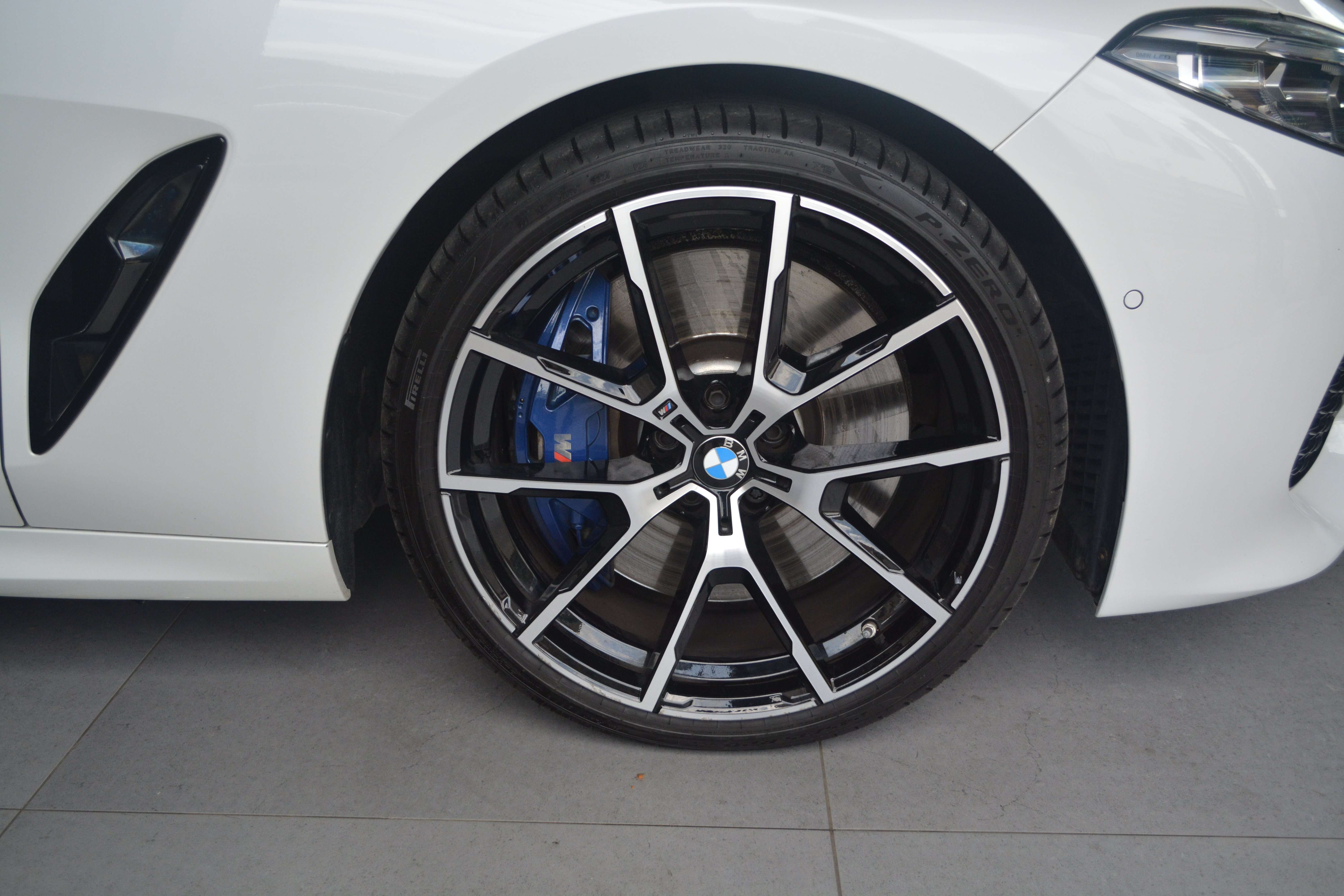 BMW 840 Gran Coupé dXAS  PANORAMA / HEAD-UP / 360° C