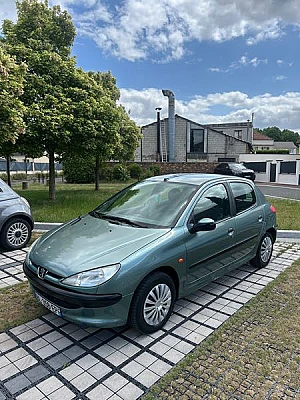 Peugeot 206 1.9 D XT PACK CLIM 5P