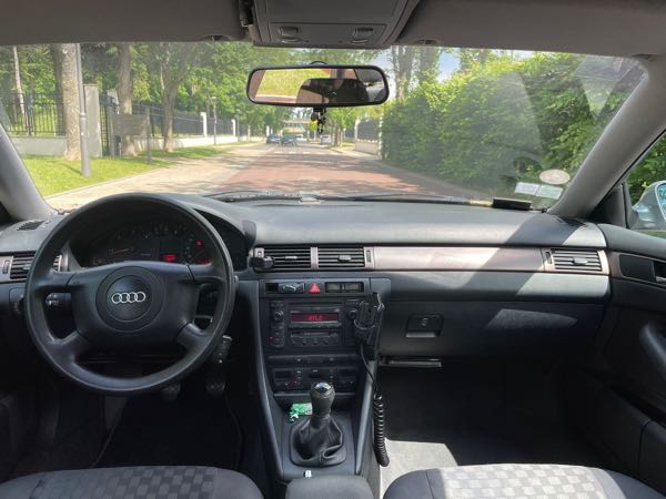 Audi A6 II (2) 2.5 V6 TDI 155 PACK PLUS