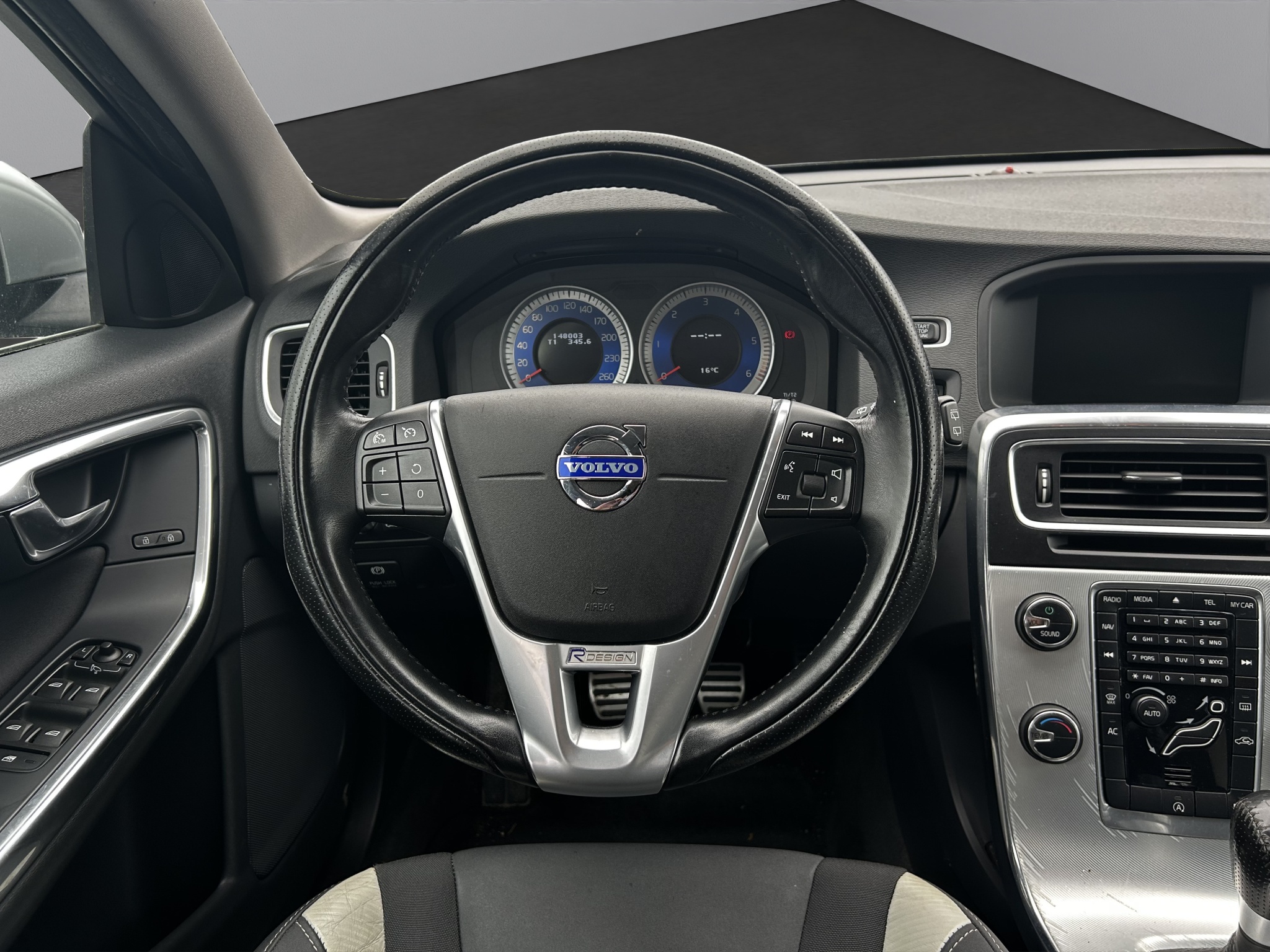 Volvo V60 (2) D3 136