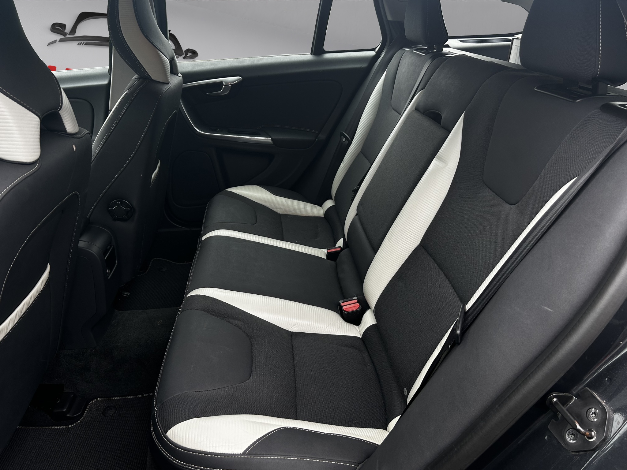 Volvo V60 (2) D3 136