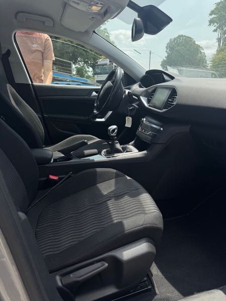 Peugeot 308 II (2) SW 1.6 BLUEHDI 120 EURO 6C S&amp;S ACTIVE BUSINESS