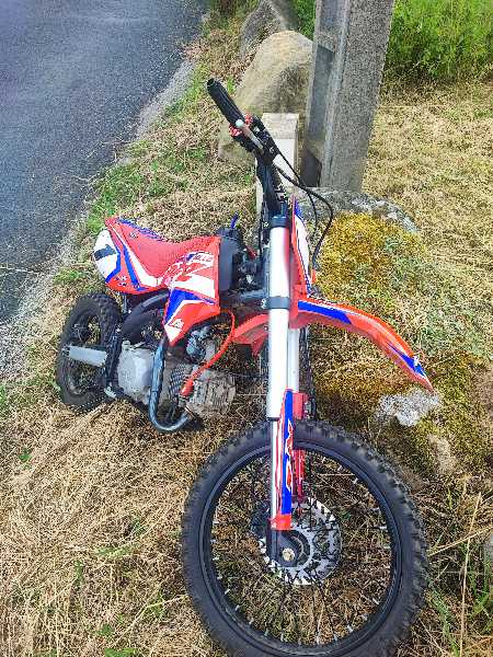 HONDA CRF F