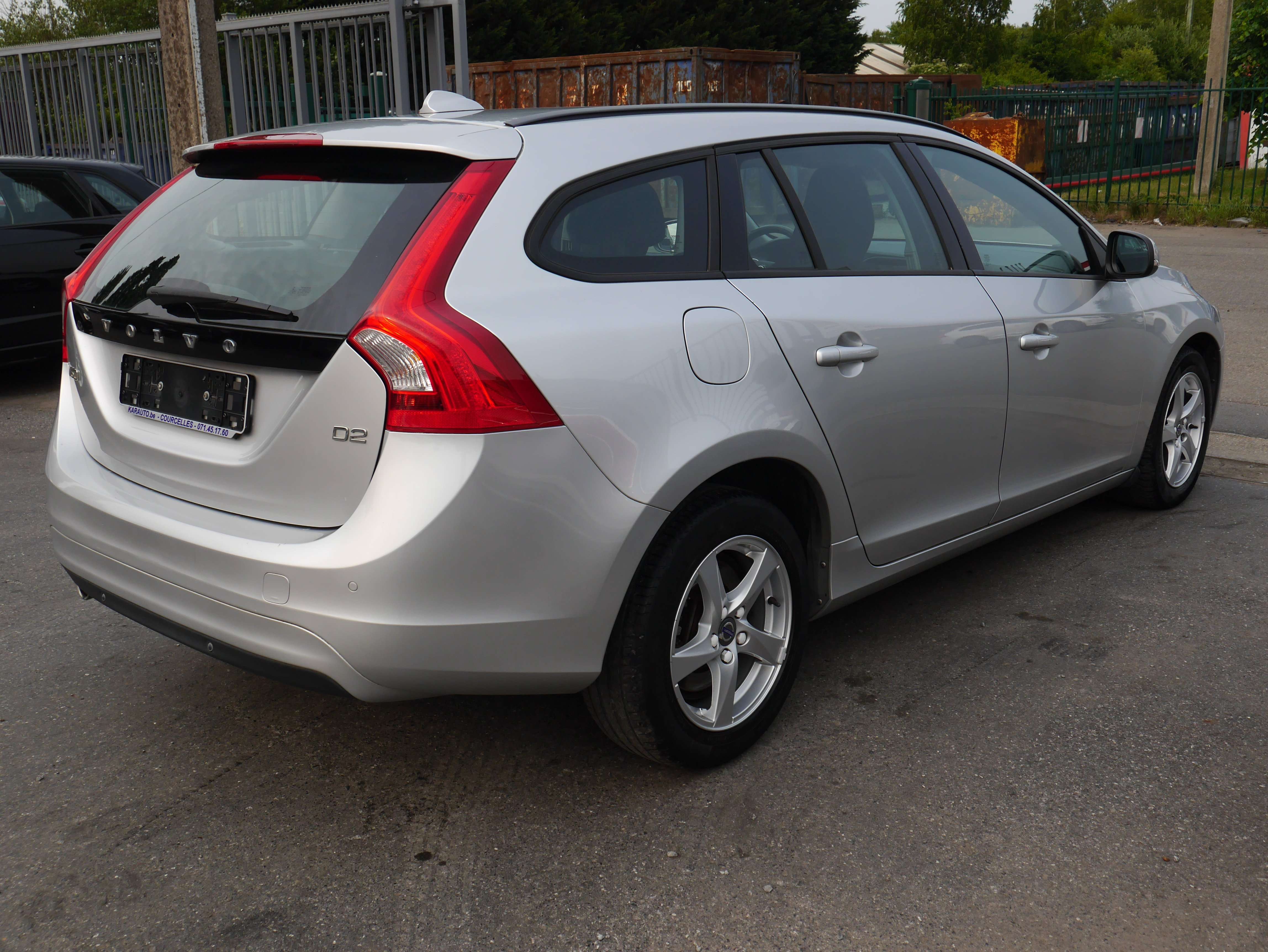 Volvo V60 2.0 D2*GPS*CLIM*