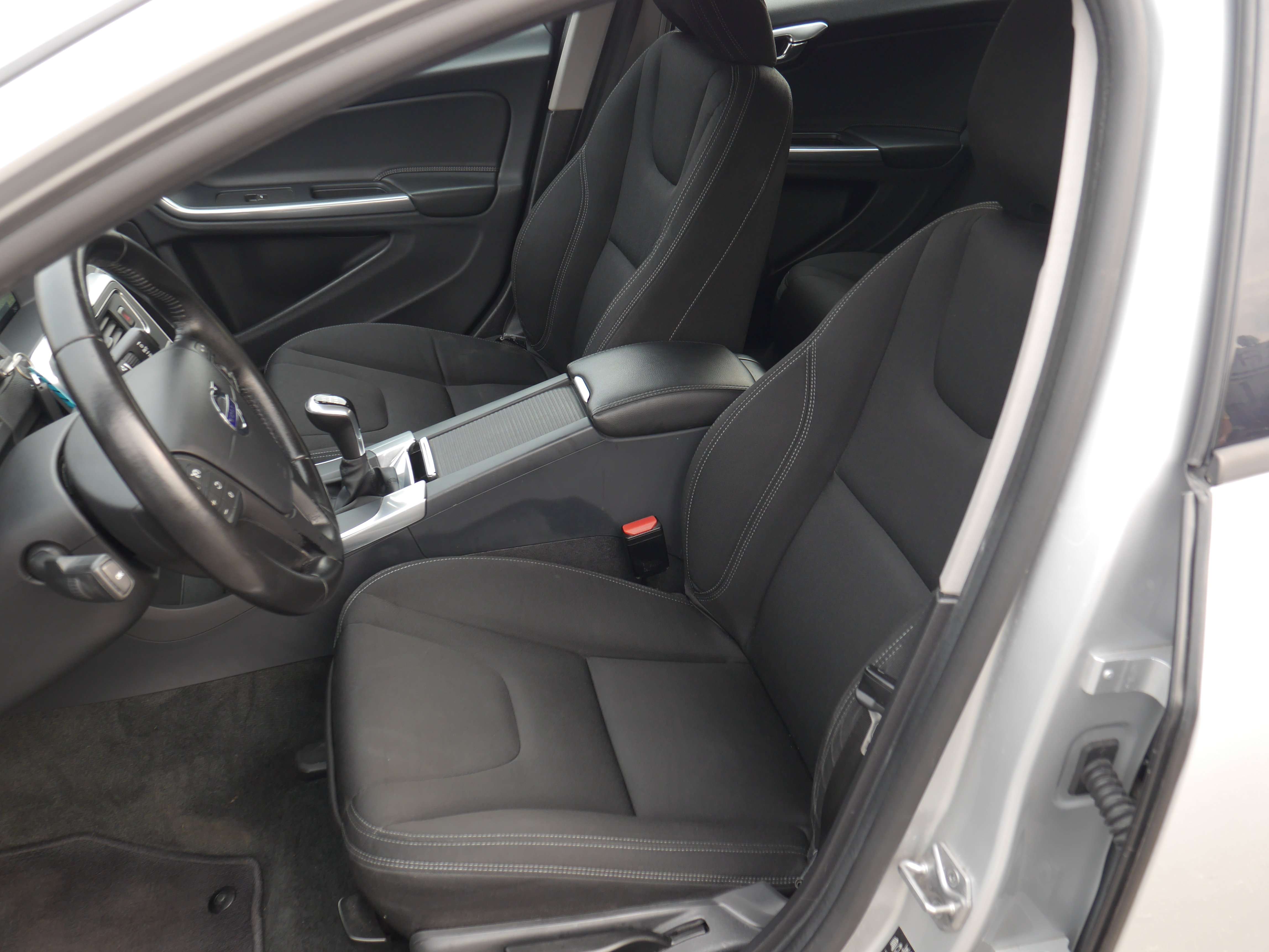 Volvo V60 2.0 D2*GPS*CLIM*