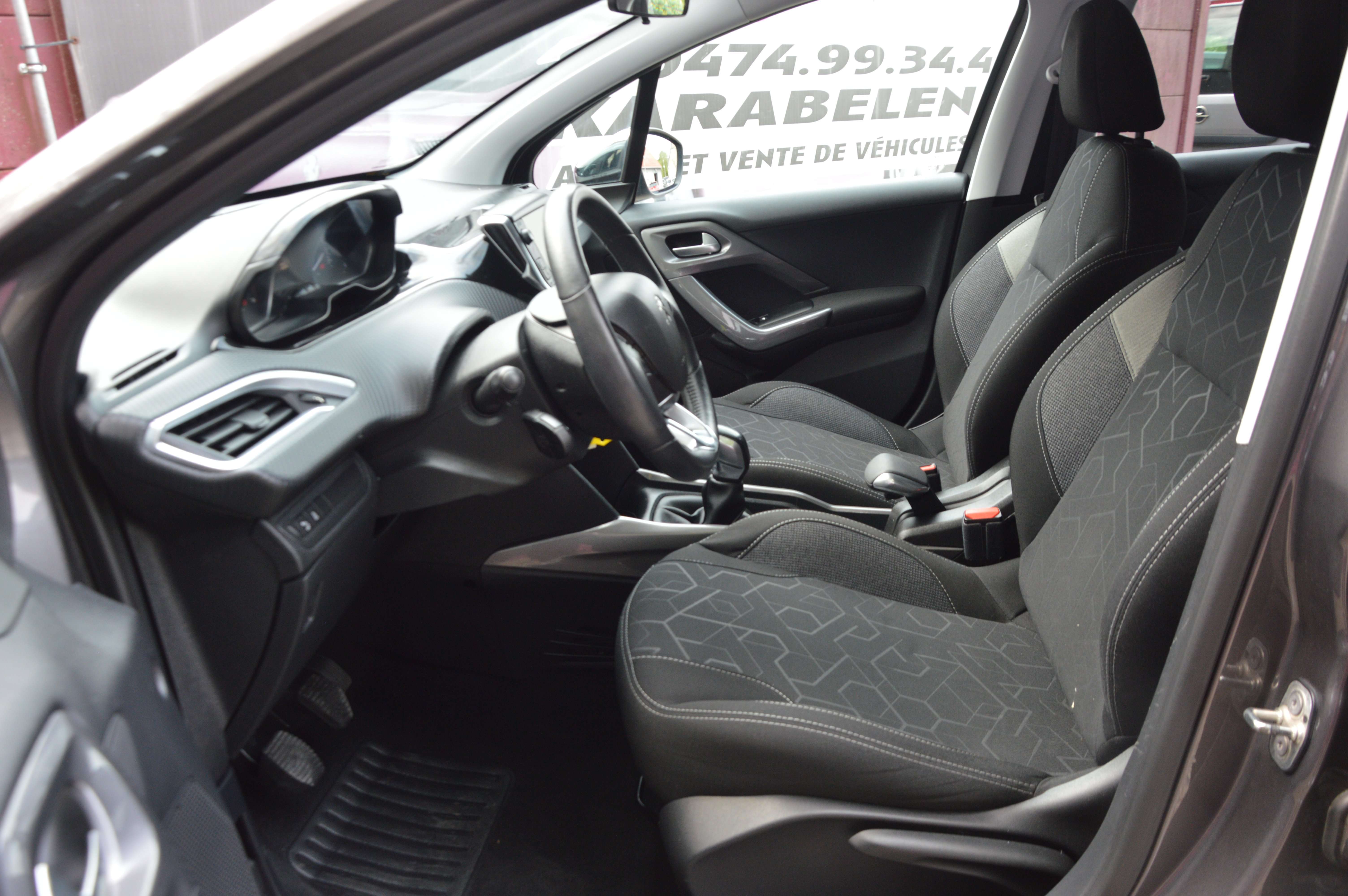 Peugeot 2008 1.6BlueHDi Style NAV SENS AR CLIM 39.686KM