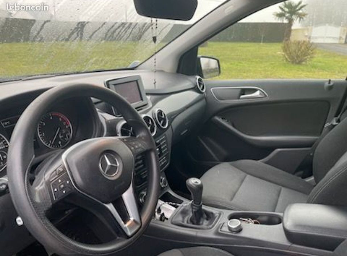 Mercedes-Benz Classe B 200