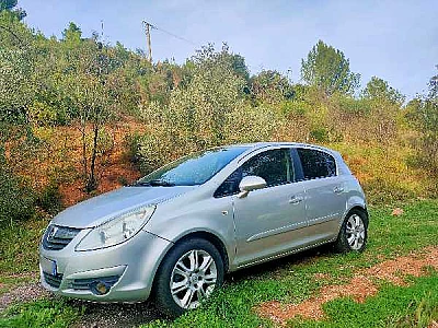 Opel Corsa IV 1.7 CDTI 125 FAP COSMO 5P