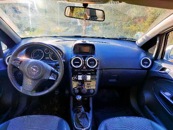 Opel Corsa IV 1.7 CDTI 125 FAP COSMO 5P