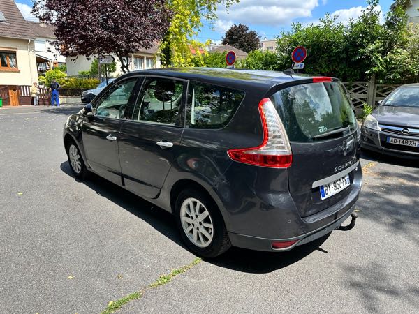 Renault Grand Scenic IV 1.5 DCI 110 ENERGY INTENS EDC 7PL