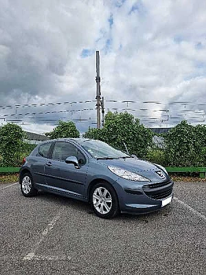 Peugeot 207 1.4 16V 90cv 2e main, suivi complet