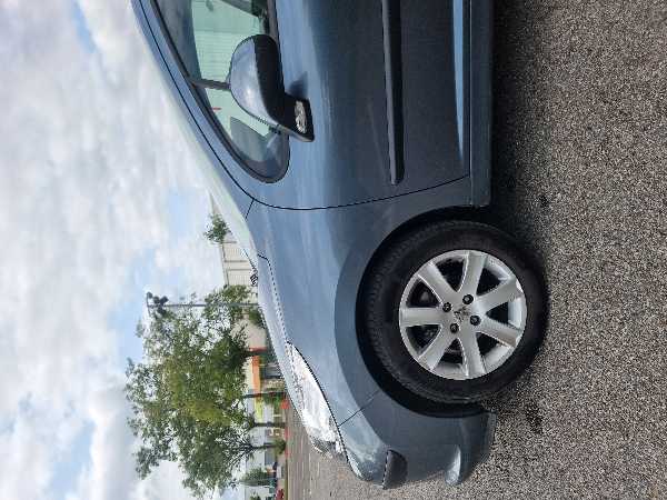 Peugeot 207 1.4 16V 90cv 2e main, suivi complet