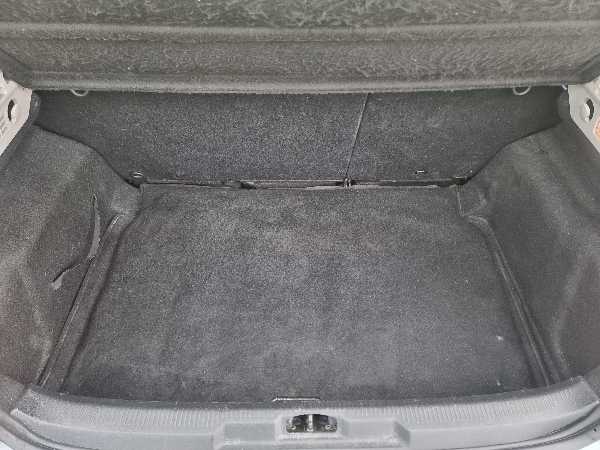Peugeot 207 1.4 16V 90cv 2e main, suivi complet