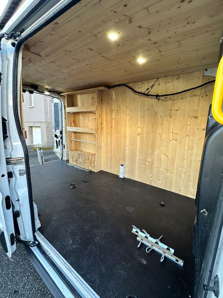 Ford Transit IV (2) 2.0 ECOBOOST 170 310 L3H2 FWD T BUSINESS