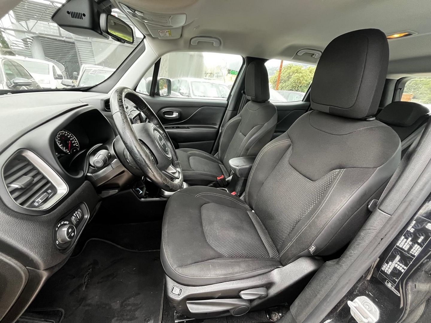 Jeep RENEGADE 1.6 MULTIJET 120CH LIMITED BVR6