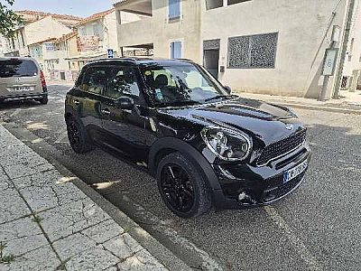 Mini Countryman (2) COOPER SD 143 RED HOT CHILI BVA6
