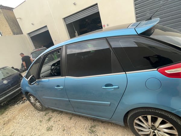 Citroen C4 (2) 2.0 HDI 138 FAP CONFORT BMP6