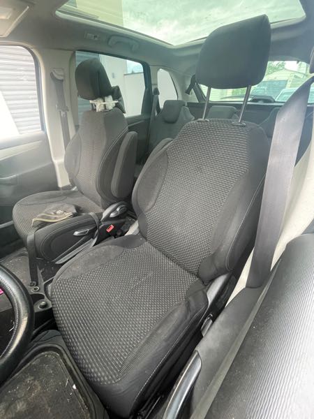 Citroen C4 (2) 2.0 HDI 138 FAP CONFORT BMP6