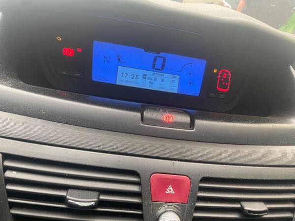 Citroen C4 (2) 2.0 HDI 138 FAP CONFORT BMP6