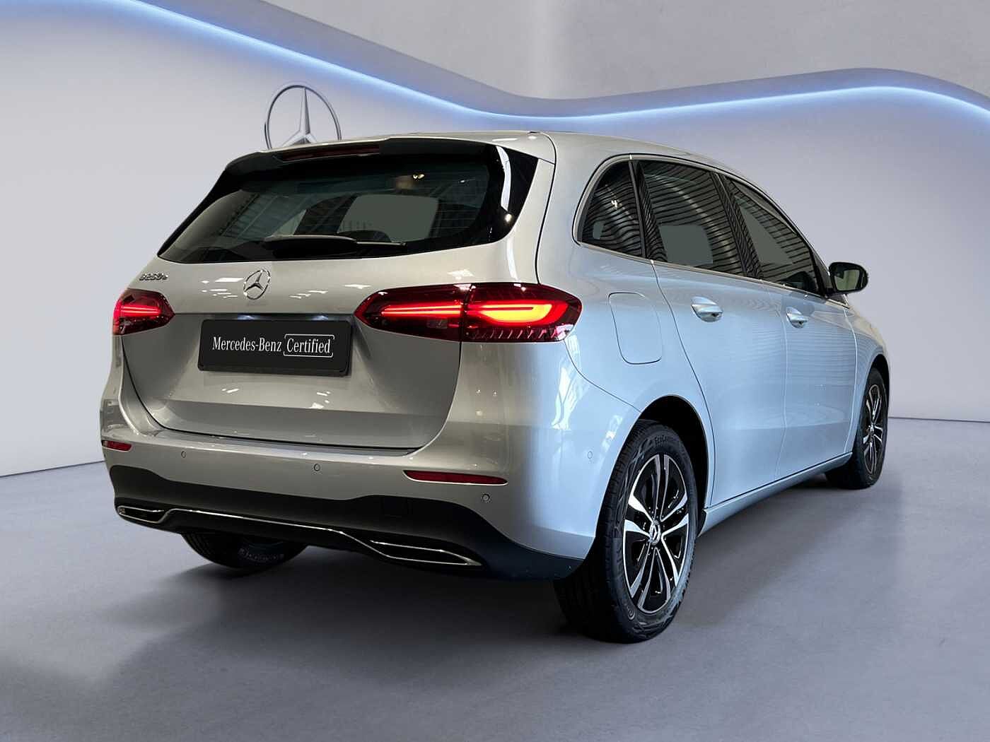 Mercedes-Benz B 250  e