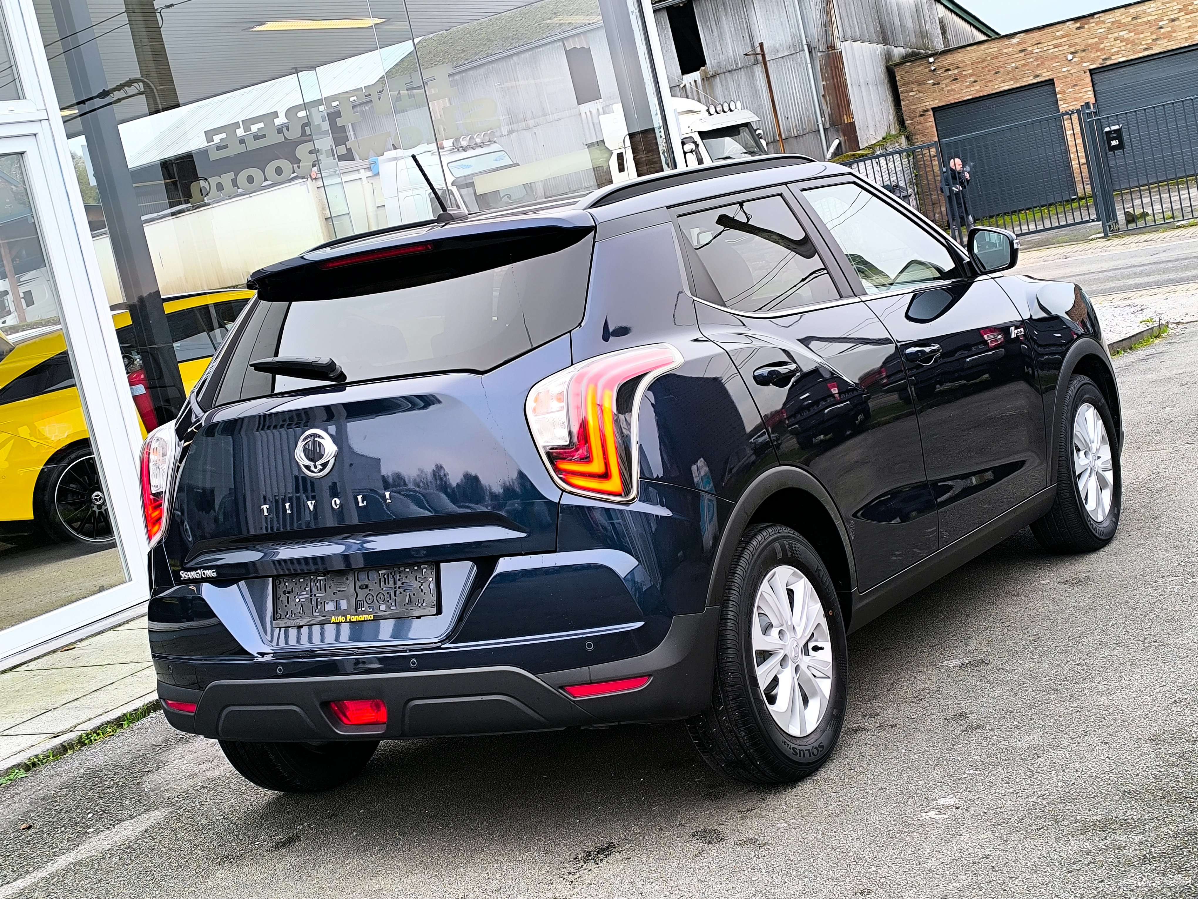 SsangYong Tivoli 1.5 TVE/CAMERA/AUTOMATIQUE/NAVI