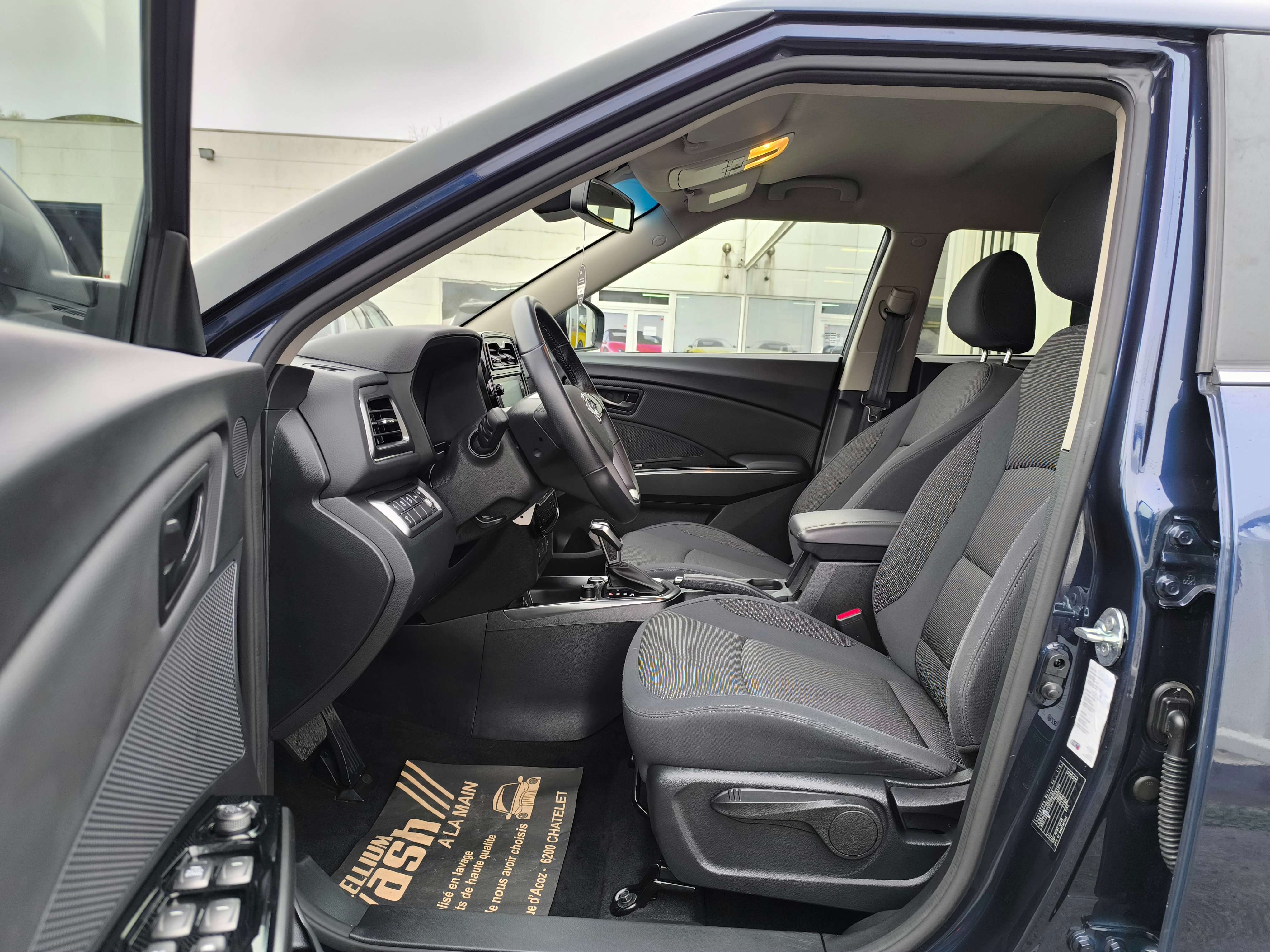 SsangYong Tivoli 1.5 TVE/CAMERA/AUTOMATIQUE/NAVI