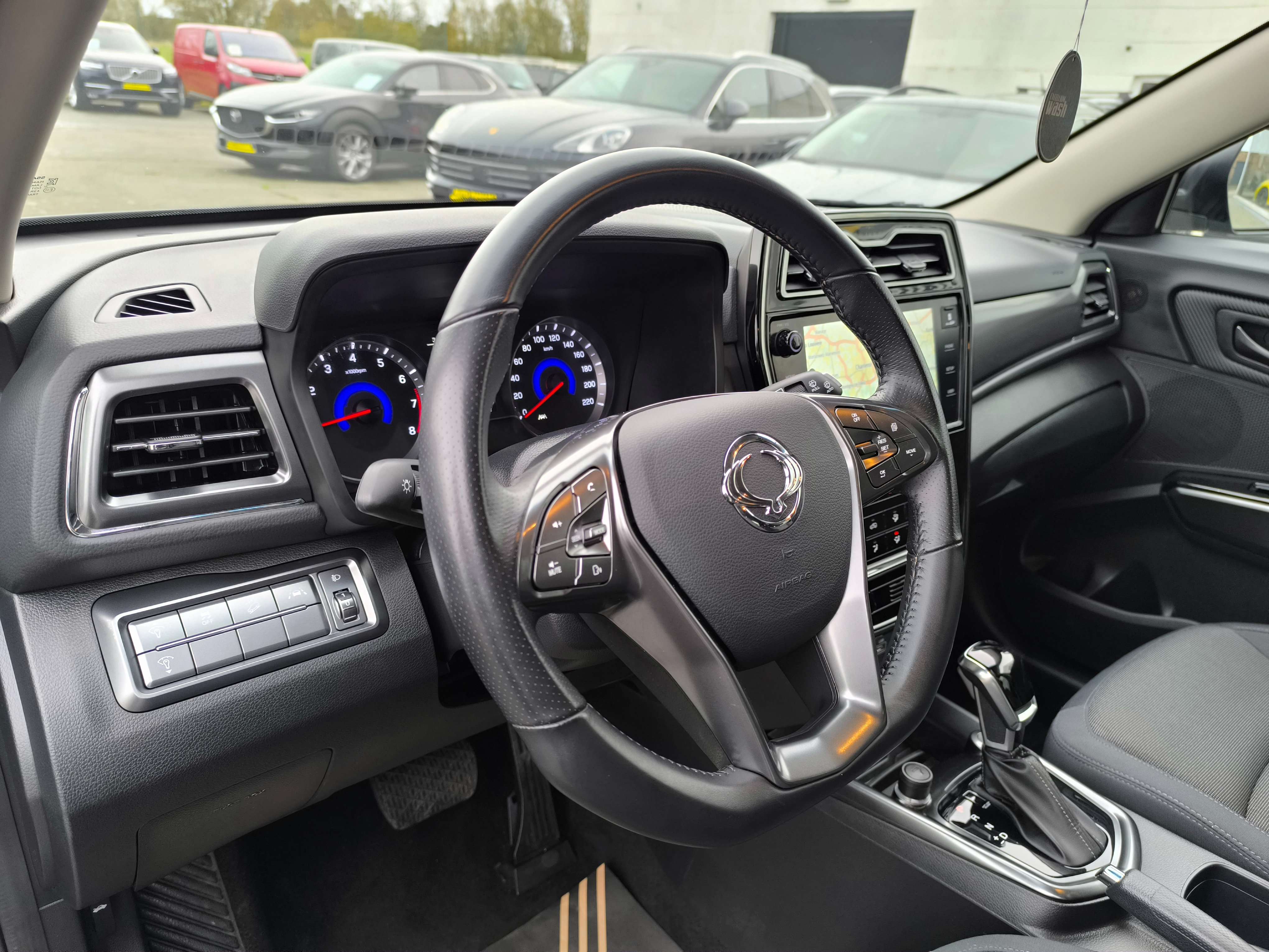 SsangYong Tivoli 1.5 TVE/CAMERA/AUTOMATIQUE/NAVI