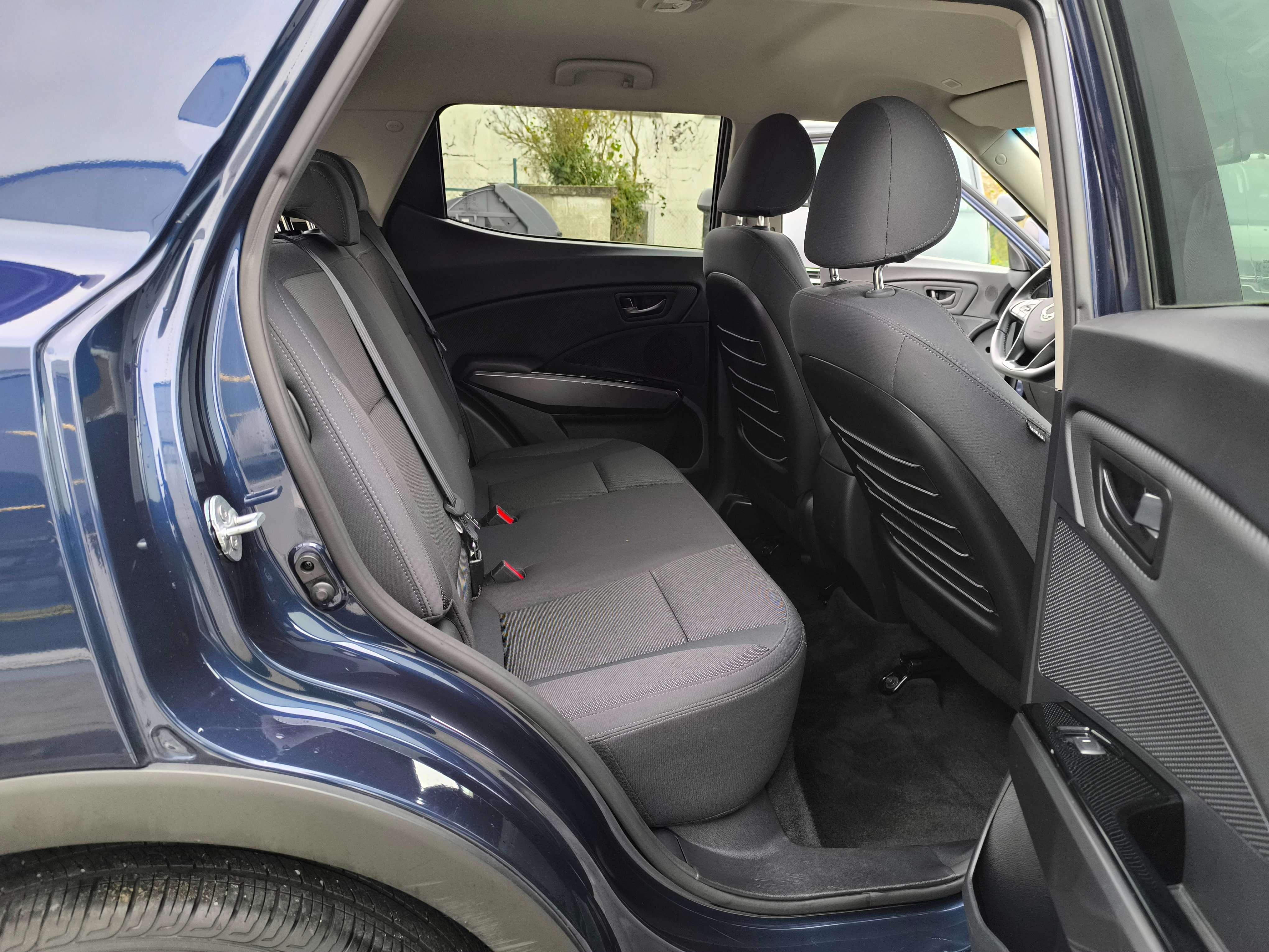 SsangYong Tivoli 1.5 TVE/CAMERA/AUTOMATIQUE/NAVI