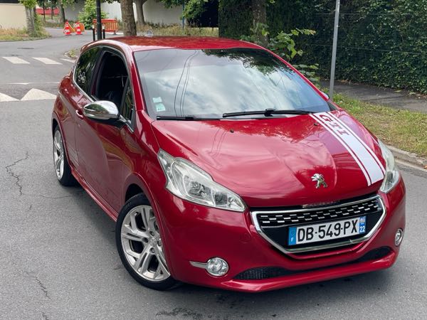 Peugeot 208 1.6 THP 200 GTI 3P