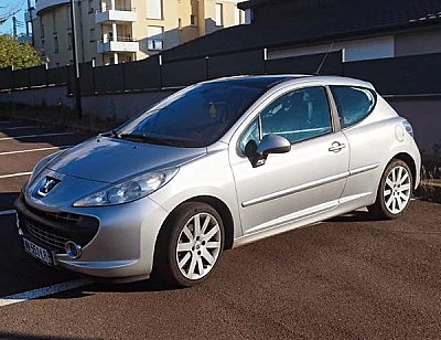 Peugeot 207 1.6 THP 16V 150 SPORT PACK 3P