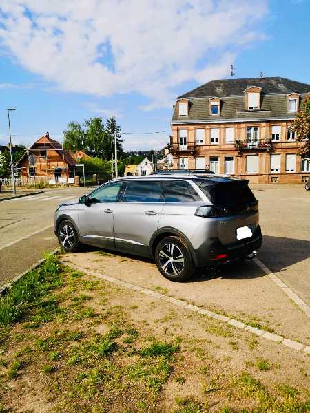 Peugeot 5008 Peugeot 5008 2023 130ch 1,5L Bluehdi GT Line EAT8 7places