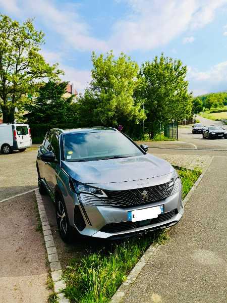 Peugeot 5008 Peugeot 5008 2023 130ch 1,5L Bluehdi GT Line EAT8 7places