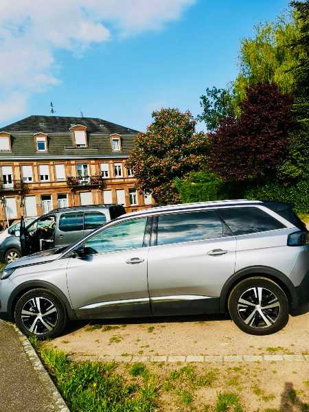 Peugeot 5008 Peugeot 5008 2023 130ch 1,5L Bluehdi GT Line EAT8 7places