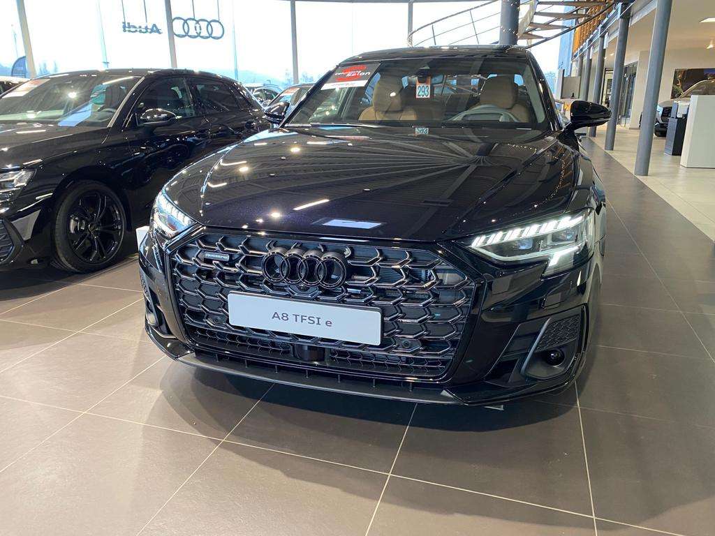 Audi A8 Audi A8 HYBRIDE 60 TFSI e quattro 340(462) kW(ch) tiptronic