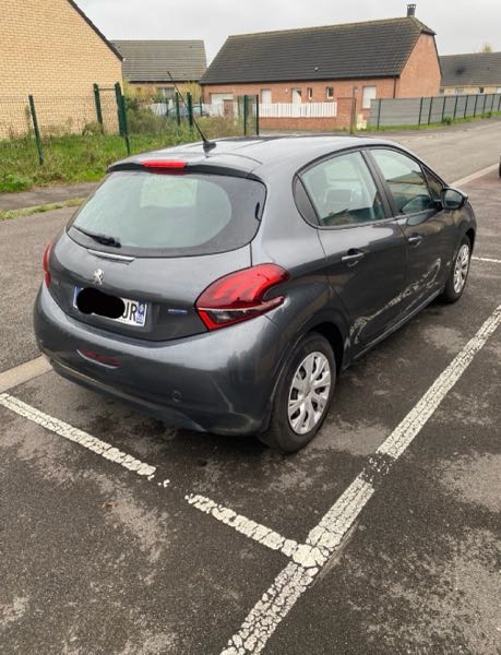 Peugeot 208 (2) 1.6 BLUEHDI 100 ACTIVE 5P